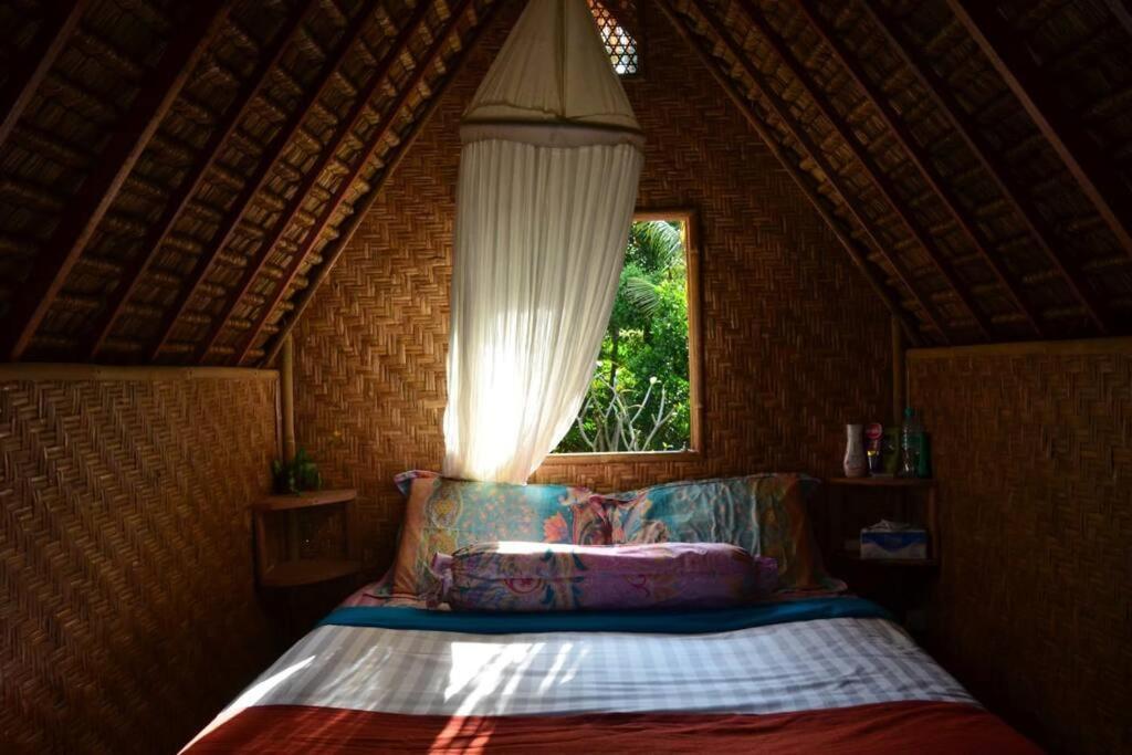 Eco Hut By Valley And 7 Waterfalls Villa Ambengan Buitenkant foto