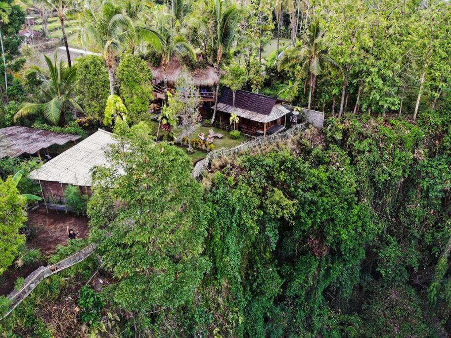 Eco Hut By Valley And 7 Waterfalls Villa Ambengan Buitenkant foto