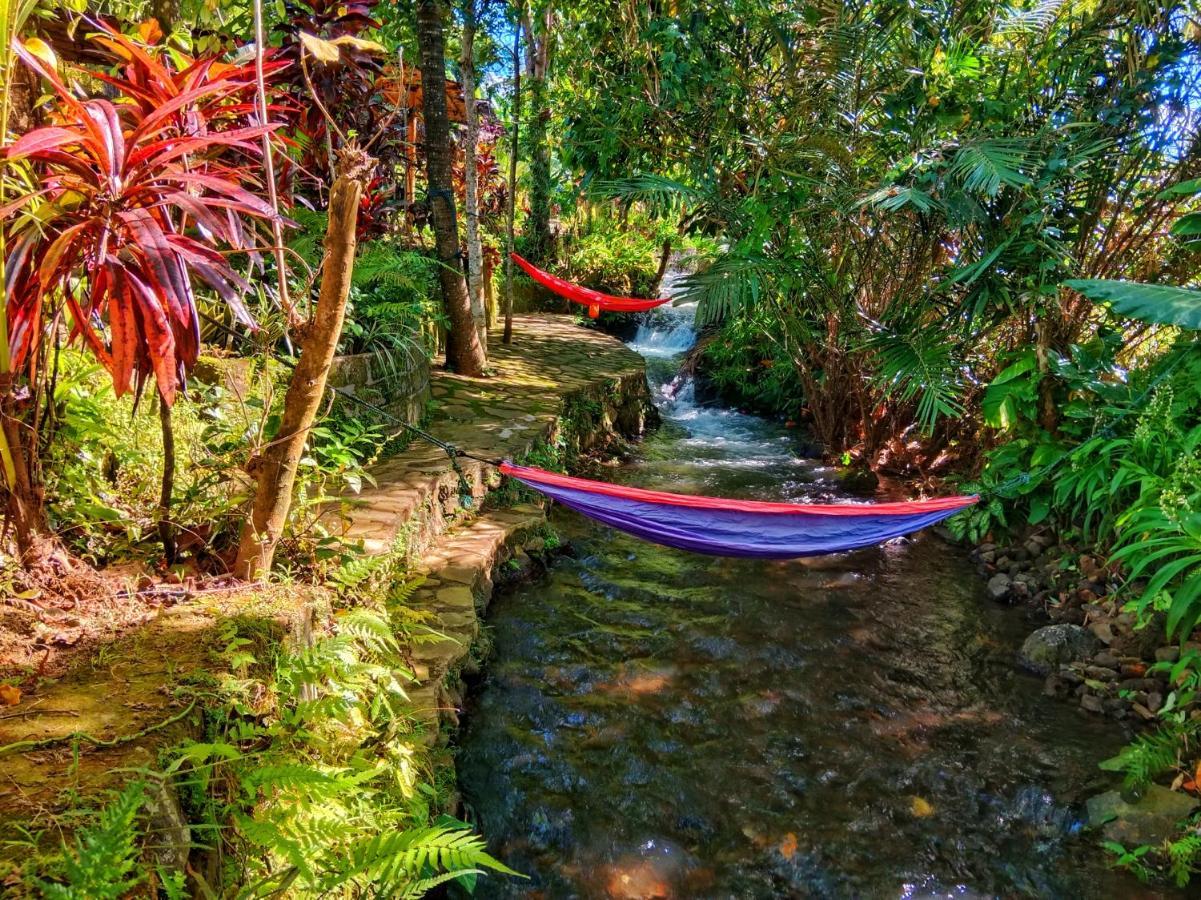 Eco Hut By Valley And 7 Waterfalls Villa Ambengan Buitenkant foto