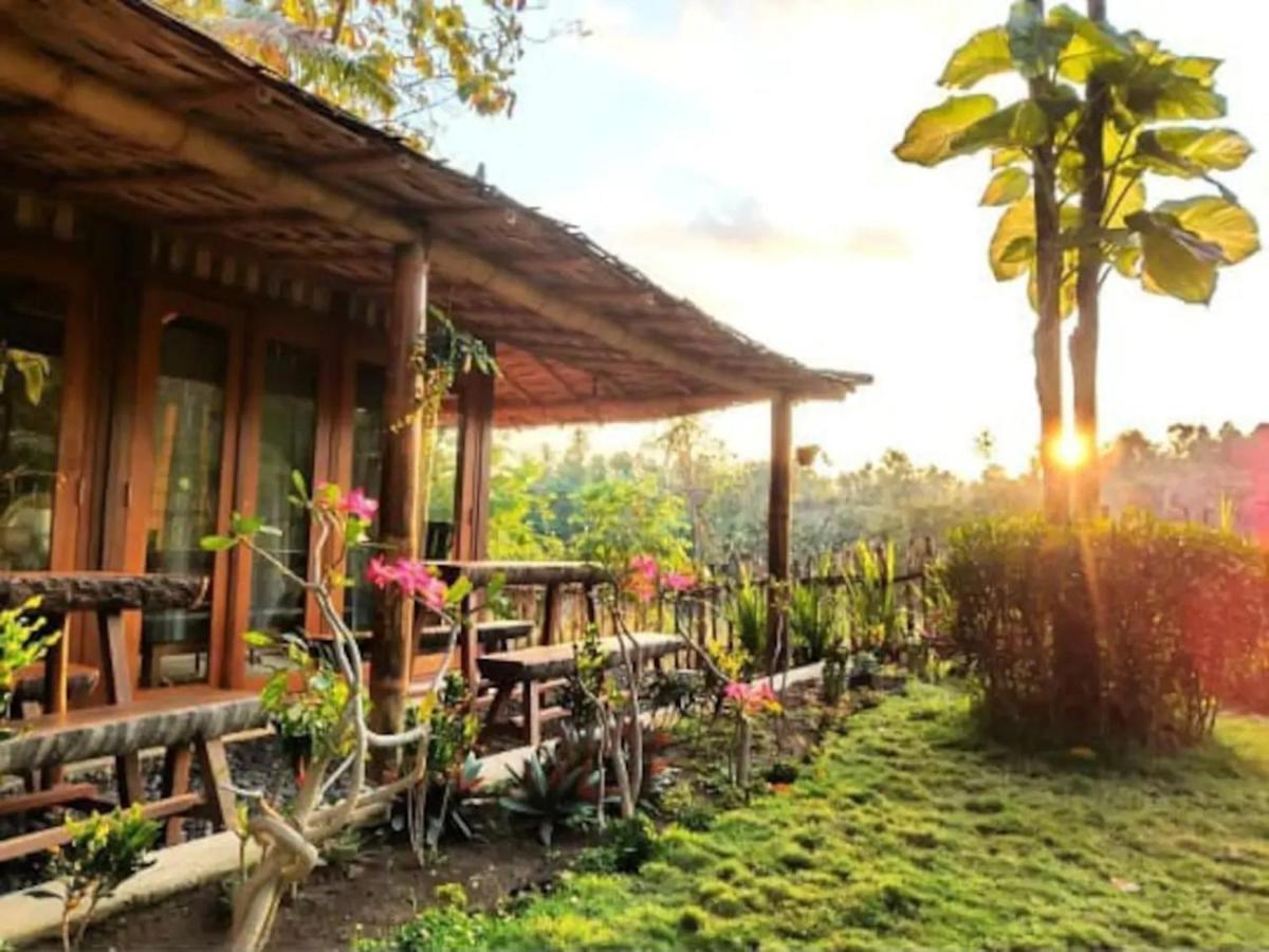 Eco Hut By Valley And 7 Waterfalls Villa Ambengan Buitenkant foto